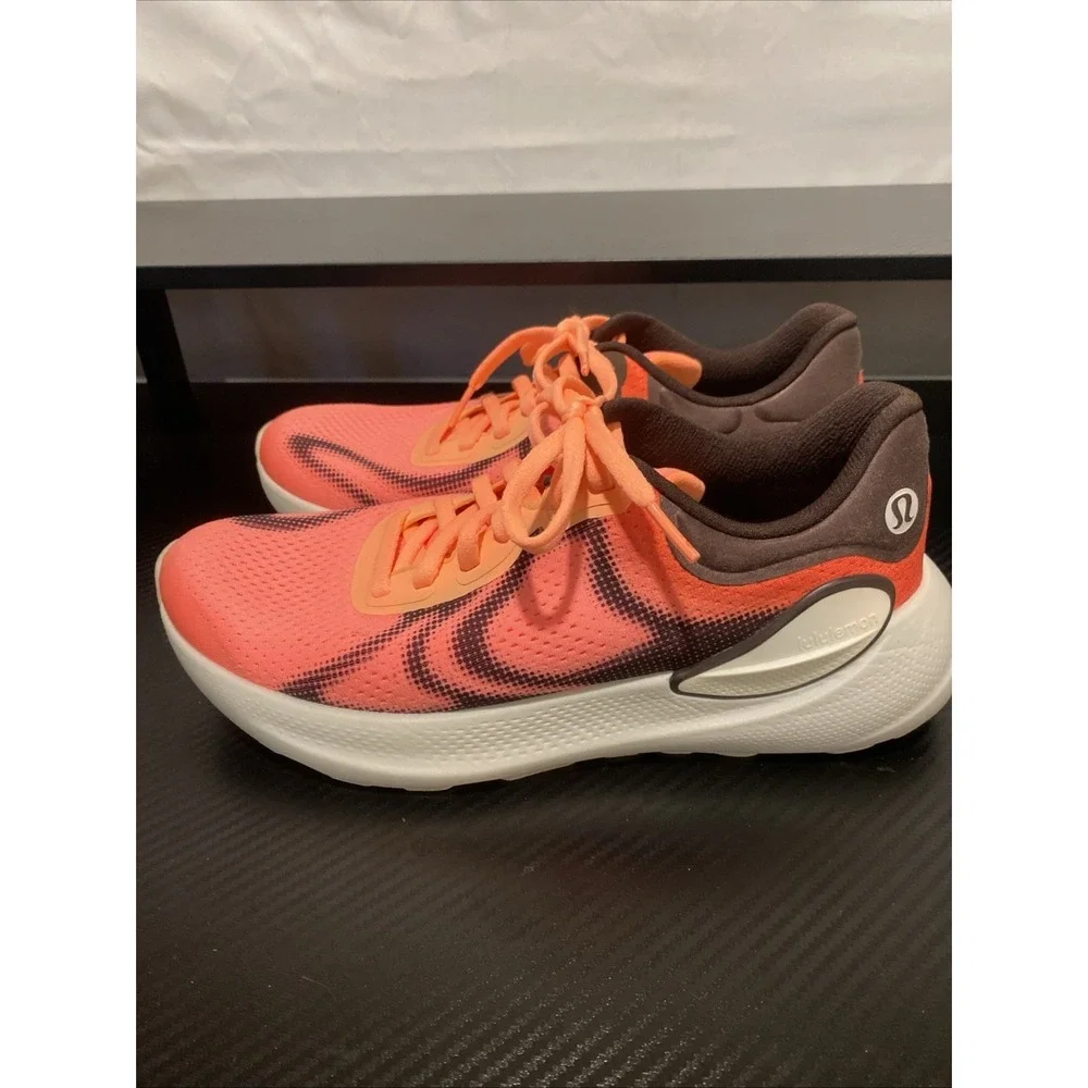 Lululemon‎ Beyondfeel Running Shoes Juicy Peach Bone Espresso Women's Size 8